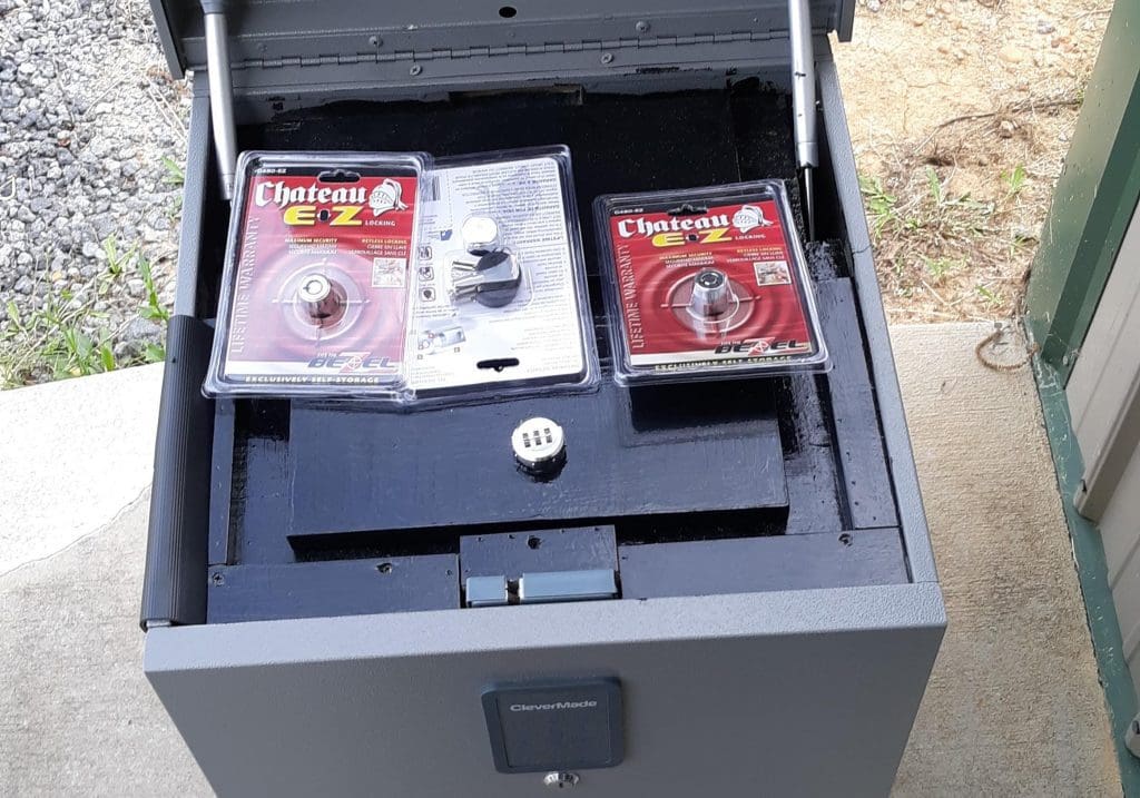 Tigers Eye Self Storage lock kiosk open new cylinder lock with keys
