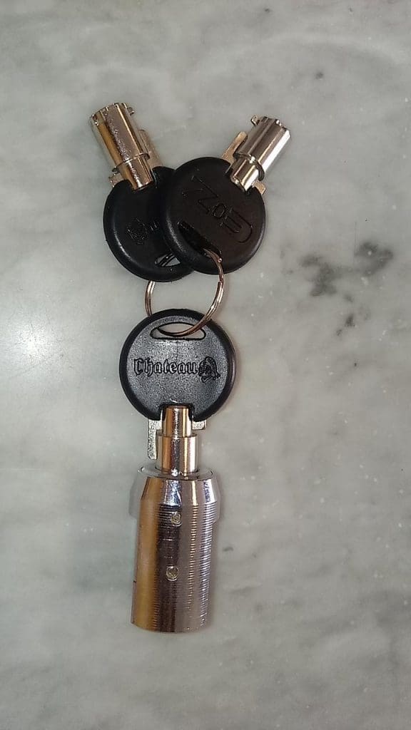 Tigers Eye Self Storage cylinder lock with three keys